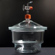 Vacuum desiccator (with stopcock) without plate 150 mm